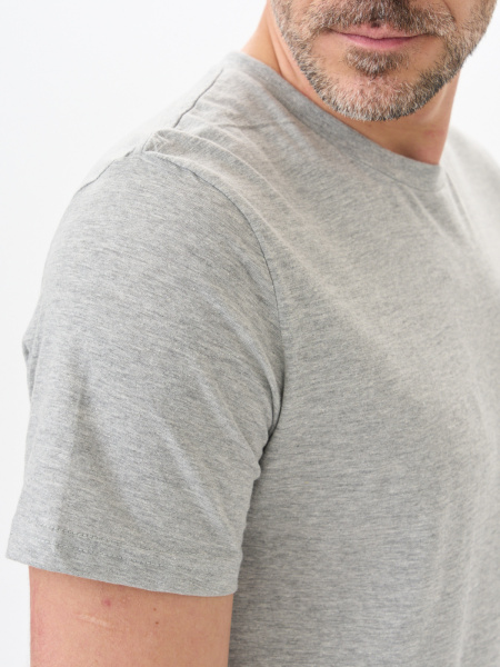 Футболки МУЖСКИЕ трикотажные (состав: 100% х/б); плотность 180 гр/м² (Меланж темно-серый)